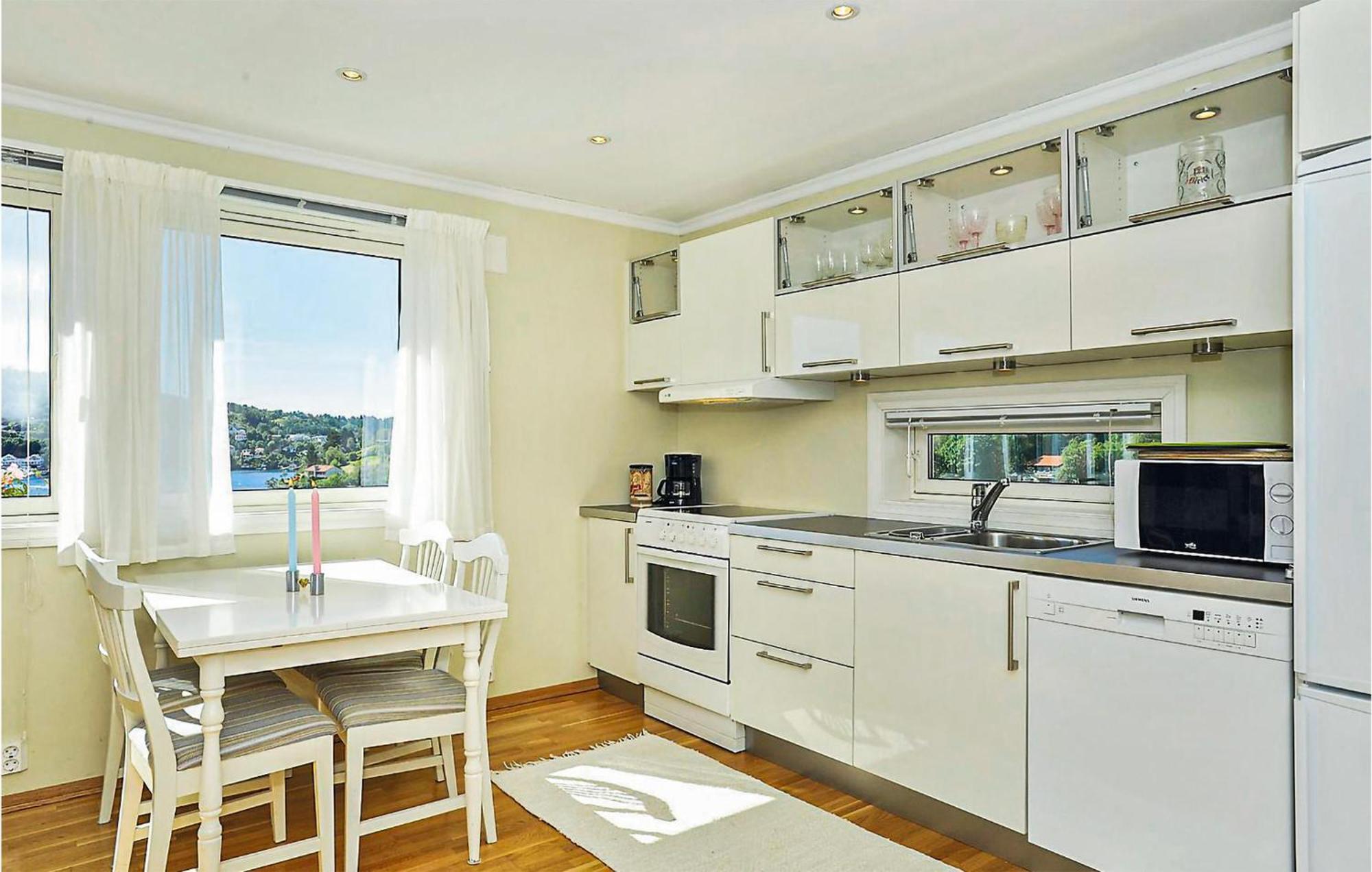 Cozy Apartment In Straumsgrend With Kitchen 베르겐 외부 사진